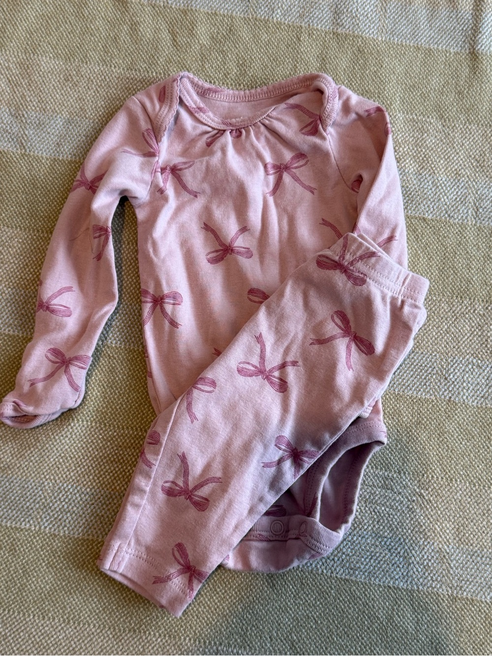 Carters Pink Bow Matching Set 3m